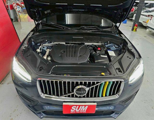2021 XC90 7人座 全原廠保養 稀有釋出 IKEY 摸門 抬顯 盲點 電尾門 ACC AEB 全景天窗  第5張相片