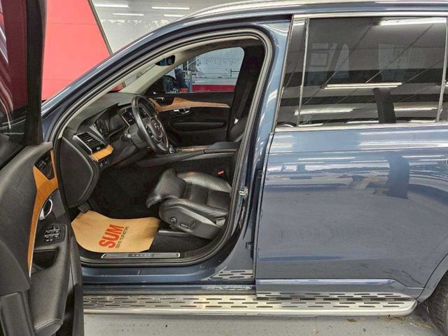 2021 XC90 7人座 全原廠保養 稀有釋出 IKEY 摸門 抬顯 盲點 電尾門 ACC AEB 全景天窗  第7張相片