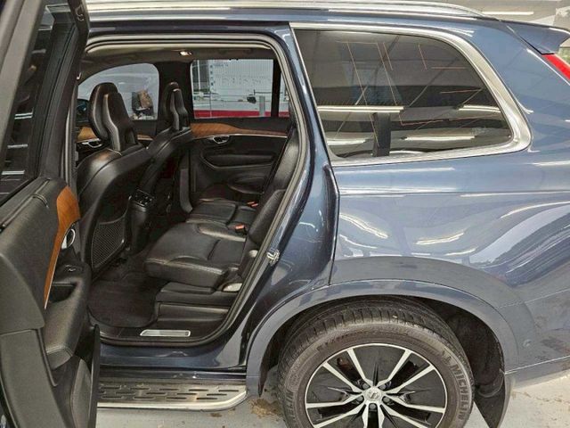 2021 XC90 7人座 全原廠保養 稀有釋出 IKEY 摸門 抬顯 盲點 電尾門 ACC AEB 全景天窗  第8張相片