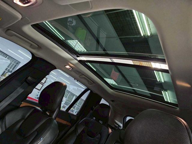2021 XC90 7人座 全原廠保養 稀有釋出 IKEY 摸門 抬顯 盲點 電尾門 ACC AEB 全景天窗  第20張相片