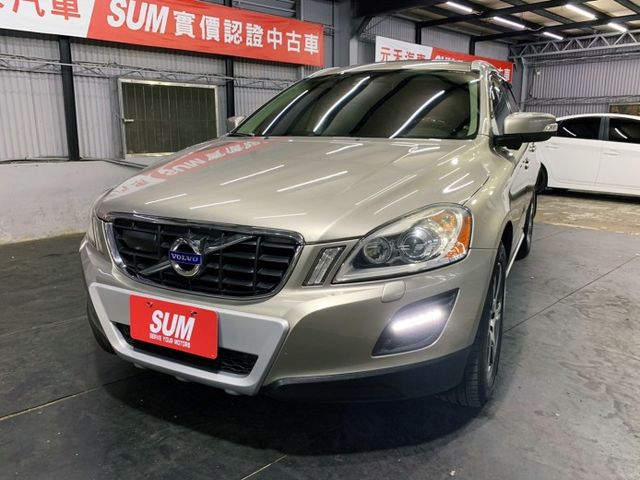 Volvo 富豪xc70 中古車的價格 Findcar 找車網