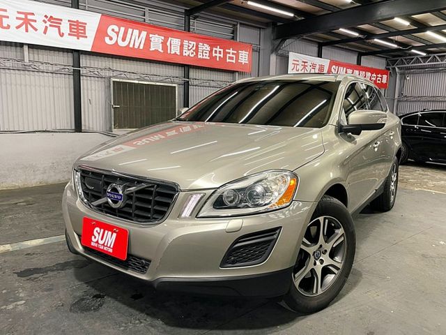 Volvo 富豪xc70 中古車的價格 Findcar 找車網