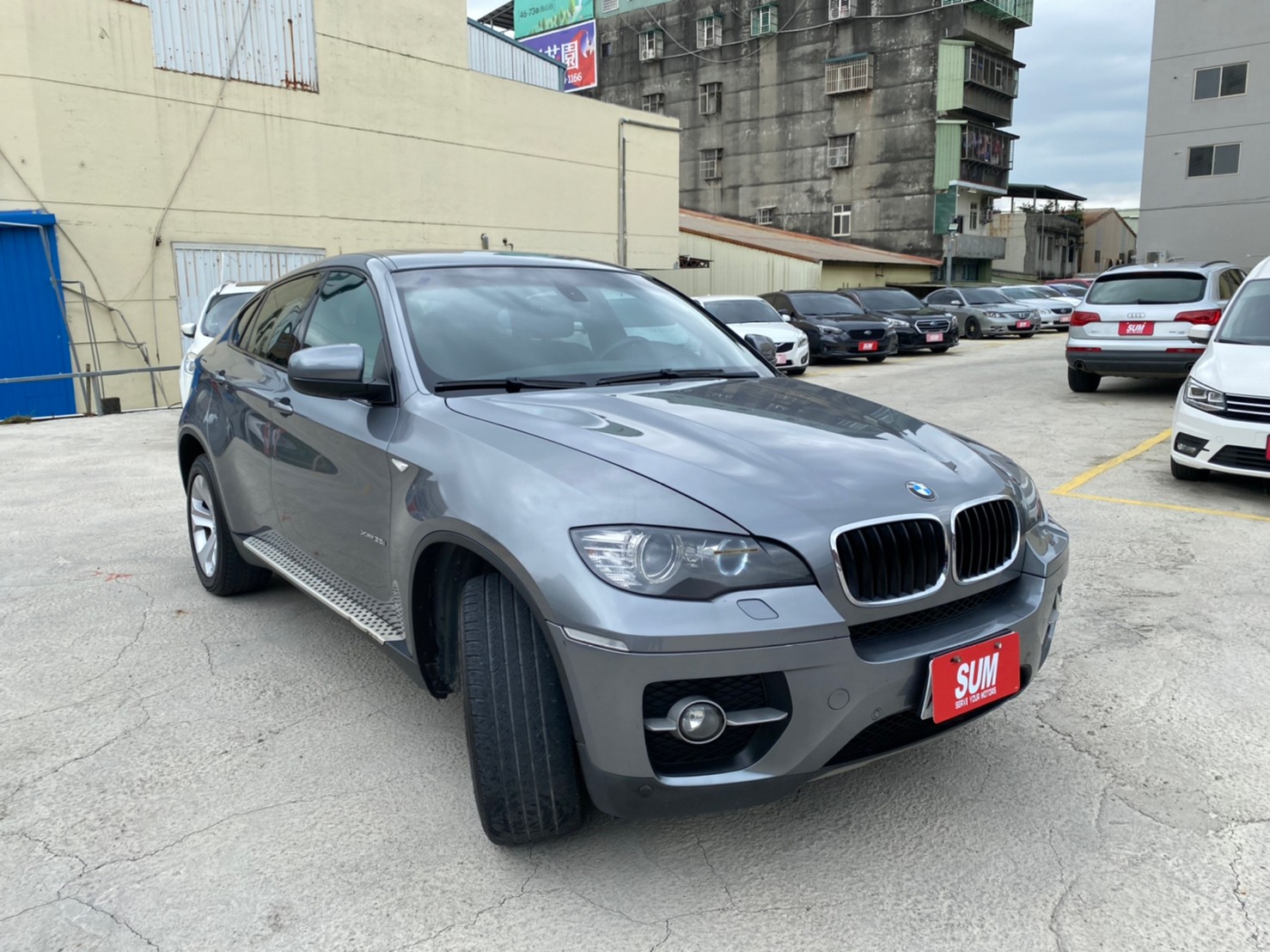 Bmw 寶馬x6 Xdrive 價格為50萬 100萬中古車的價格 Findcar 找車網