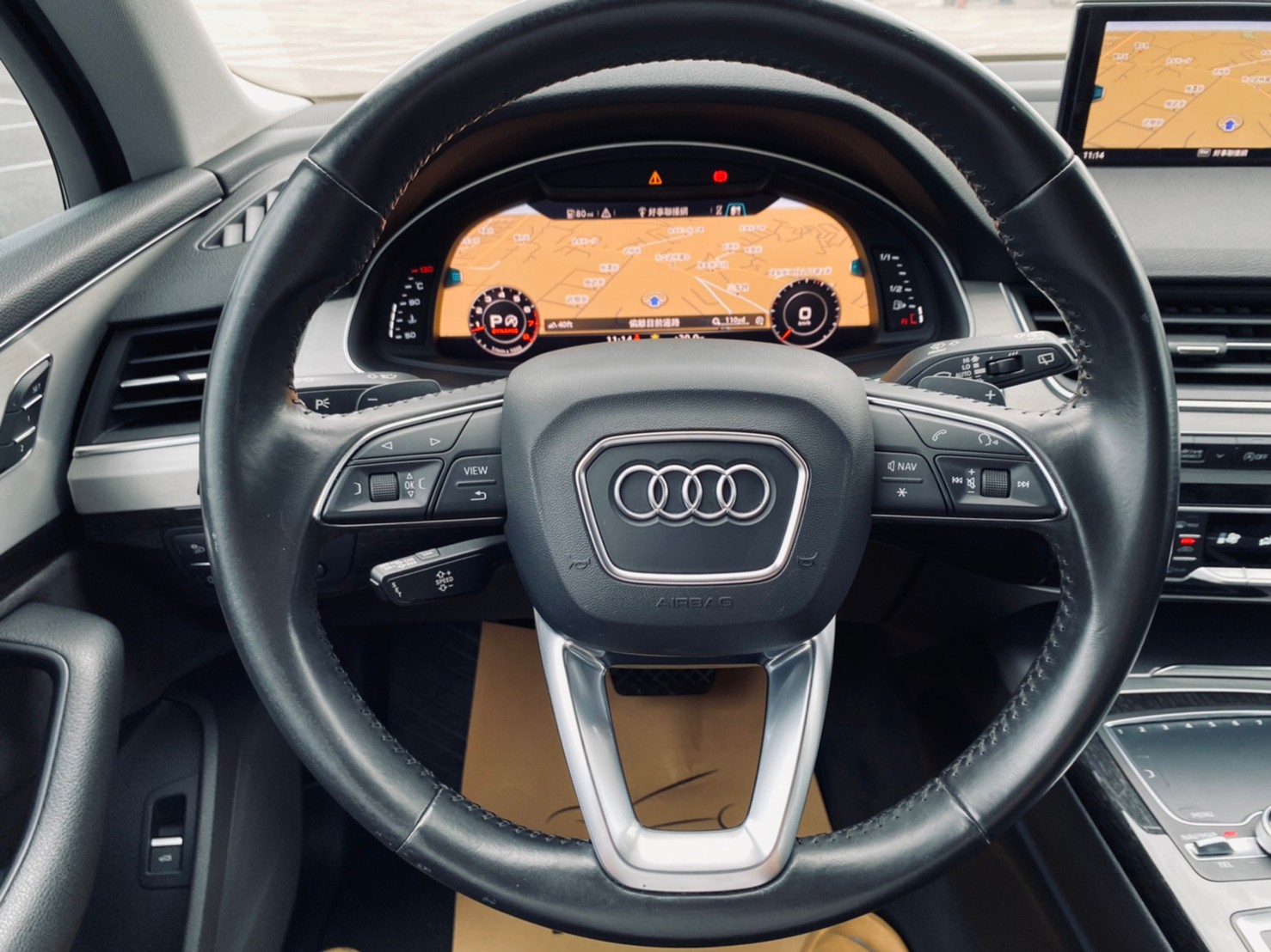 😍 2017式 Audi 奧迪 Q7 45TFSI quattro 333匹大馬力 七人座 進口四傳休旅 😍 (87)  第7張相片