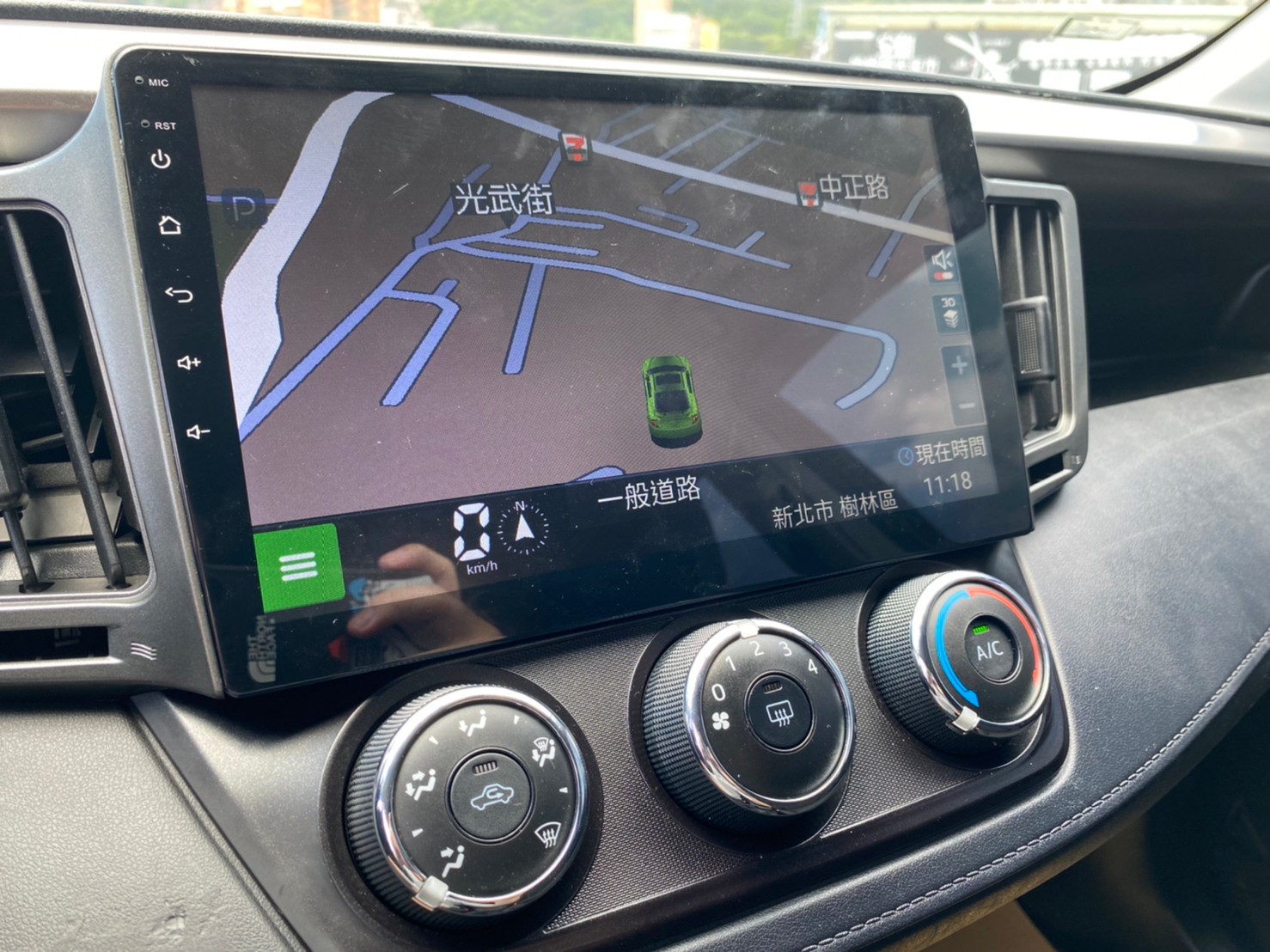 😍2019式 Toyota 豐田 RAV4 2.0 經典版 安卓機+抬頭顯示 現折30萬!! 高妥善率國產熱門休旅款😍  第7張相片
