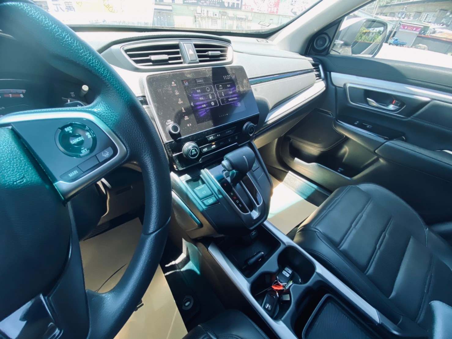 😍2019 小改後 Honda 本田 CR-V 1.5 VTi-S  ACC跟車+CarPlay+18吋雙色切削鋁圈 現省30萬😍(030)  第9張相片