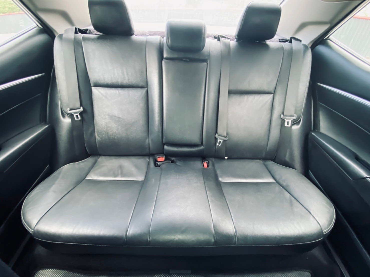 😍2016  Toyota 豐田 Corolla Altis 阿提斯 1.8 經典版 Safety+ 升級鋁圈卡鉗😍  第4張相片
