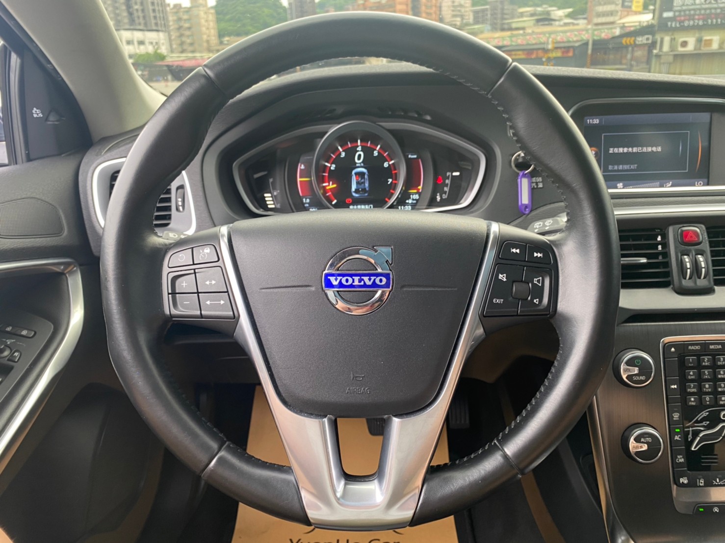 🔥 2015 Volvo 富豪 V40 T4旗艦版 1.6 ACC跟車 全景天窗 自動停車 掀背 🔥 (204)  第7張相片
