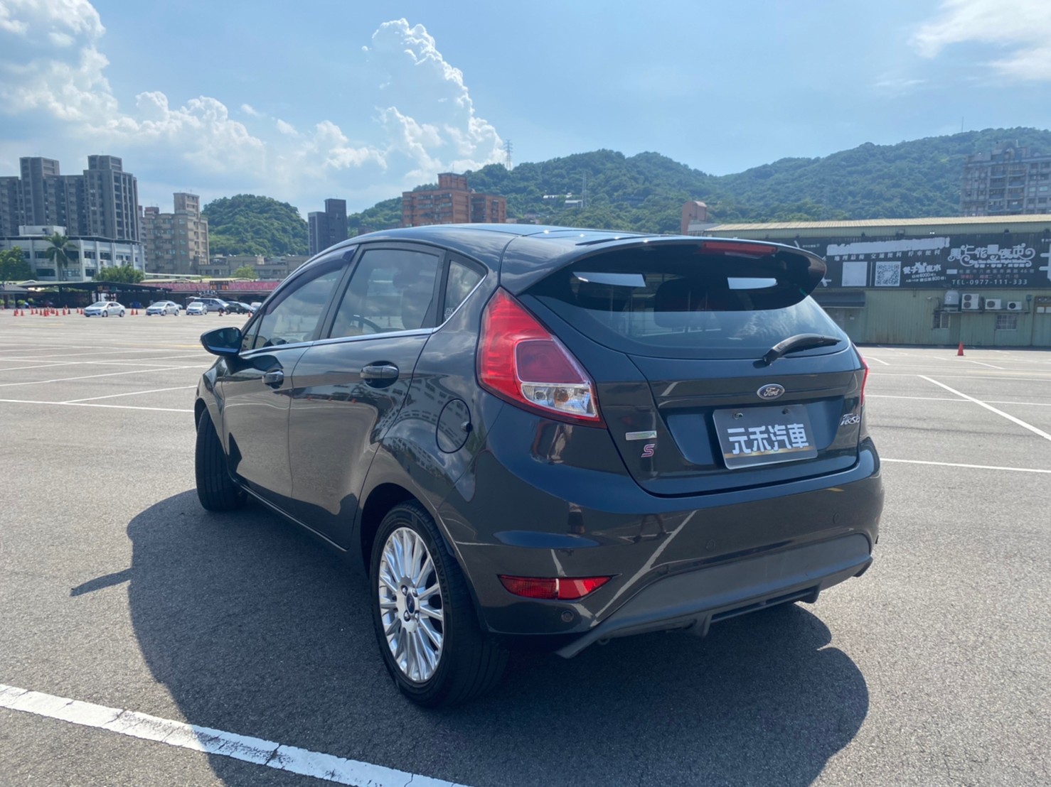 🔥 2014 Ford 福特 Fiesta 菲仕塔 1.0 EcoBoost 運動型 掀背 超省油稅小車 🔥 (190) 【阿龍中古車 0968-691-205】  第9張相片