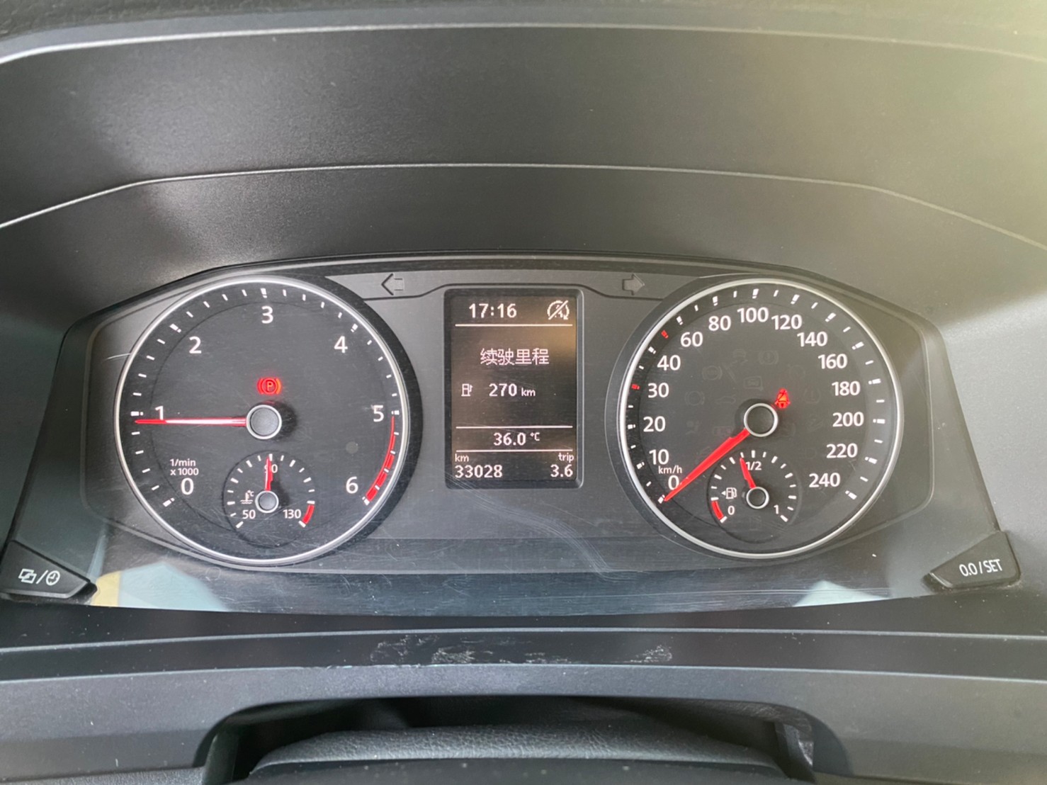  🔥 2019 VW 福斯 T6 L 2.0TDI 75kW M5 手排 四門 九人座 免百萬廂型商務車 🔥 (095) 【阿龍中古車 0968-691-205】  第6張相片