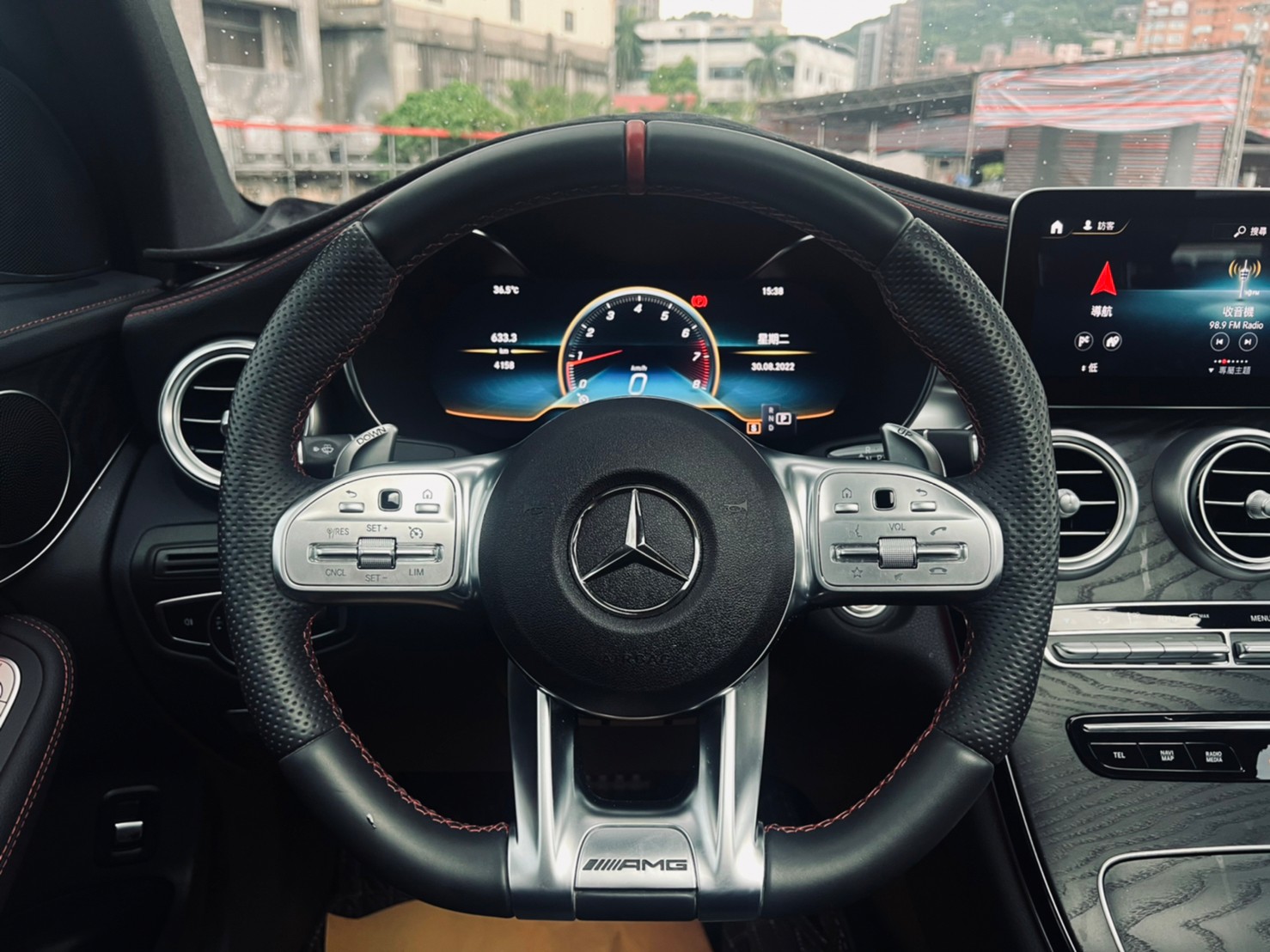 🔥 2022式 C253 BENZ 賓士 GLC GLC43 Coupe AMG 4MATIC 3.0 無線充電 自動停車 僅跑4千 新車保固 🔥 (205) 【阿龍中古車 0968-691-205】  第6張相片