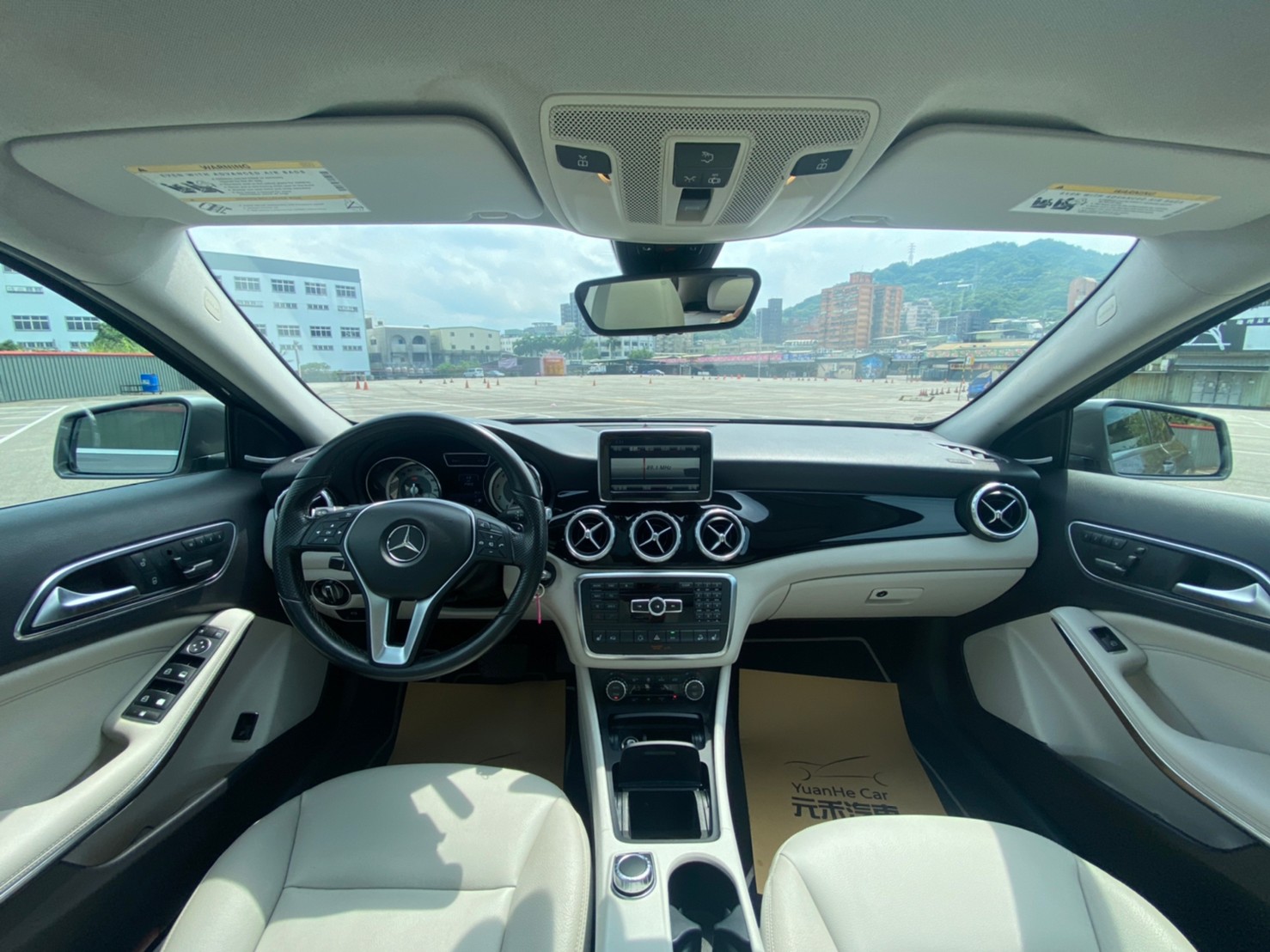 🔥 2014 X156 賓士 Benz GLA GLA250 4MATIC 2.0 AMG套件 全景天窗 HK環繞音響 電尾門 四驅 跨界掀背 🔥 (127) 【阿龍中古車 0968-691-205】  第4張相片