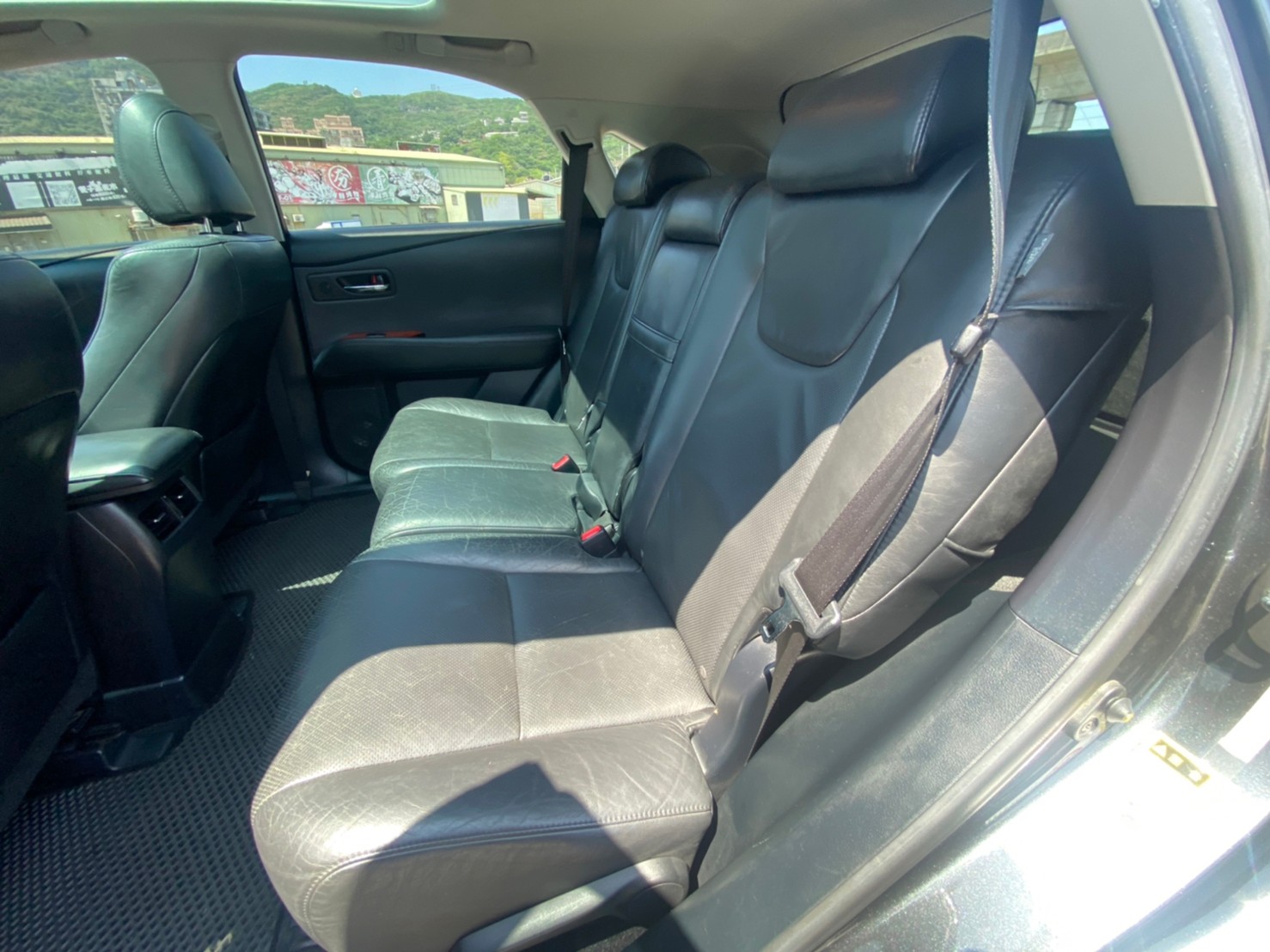 🔥 2009 Lexus 凌志 RX RX350 四驅 全景天窗 HUD抬頭顯示器 電尾門 電冷熱椅 車況極好 50萬有找 🔥 (139) 【阿龍中古車 0968-691-205】  第2張相片