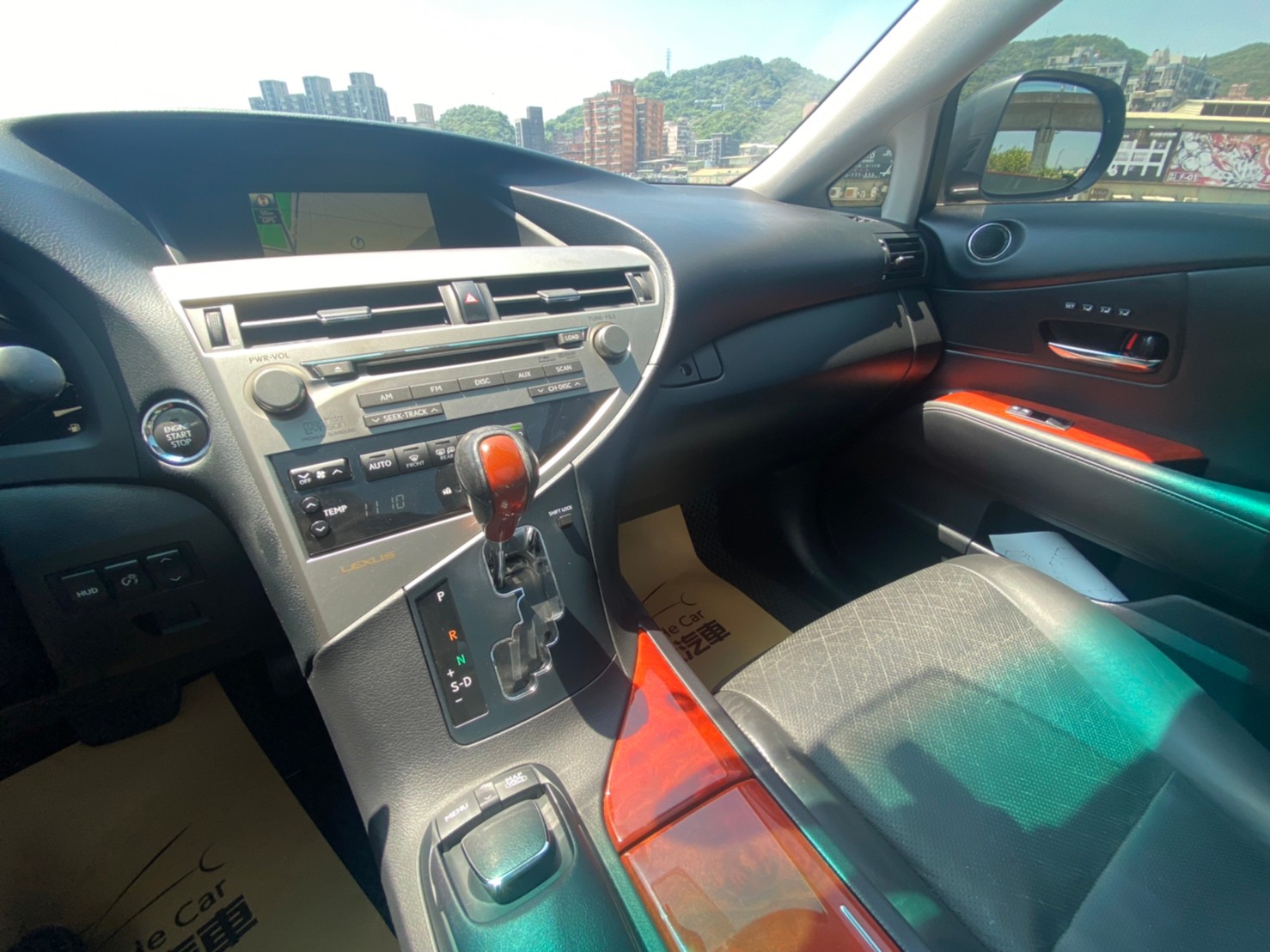 🔥 2009 Lexus 凌志 RX RX350 四驅 全景天窗 HUD抬頭顯示器 電尾門 電冷熱椅 車況極好 50萬有找 🔥 (139) 【阿龍中古車 0968-691-205】  第9張相片