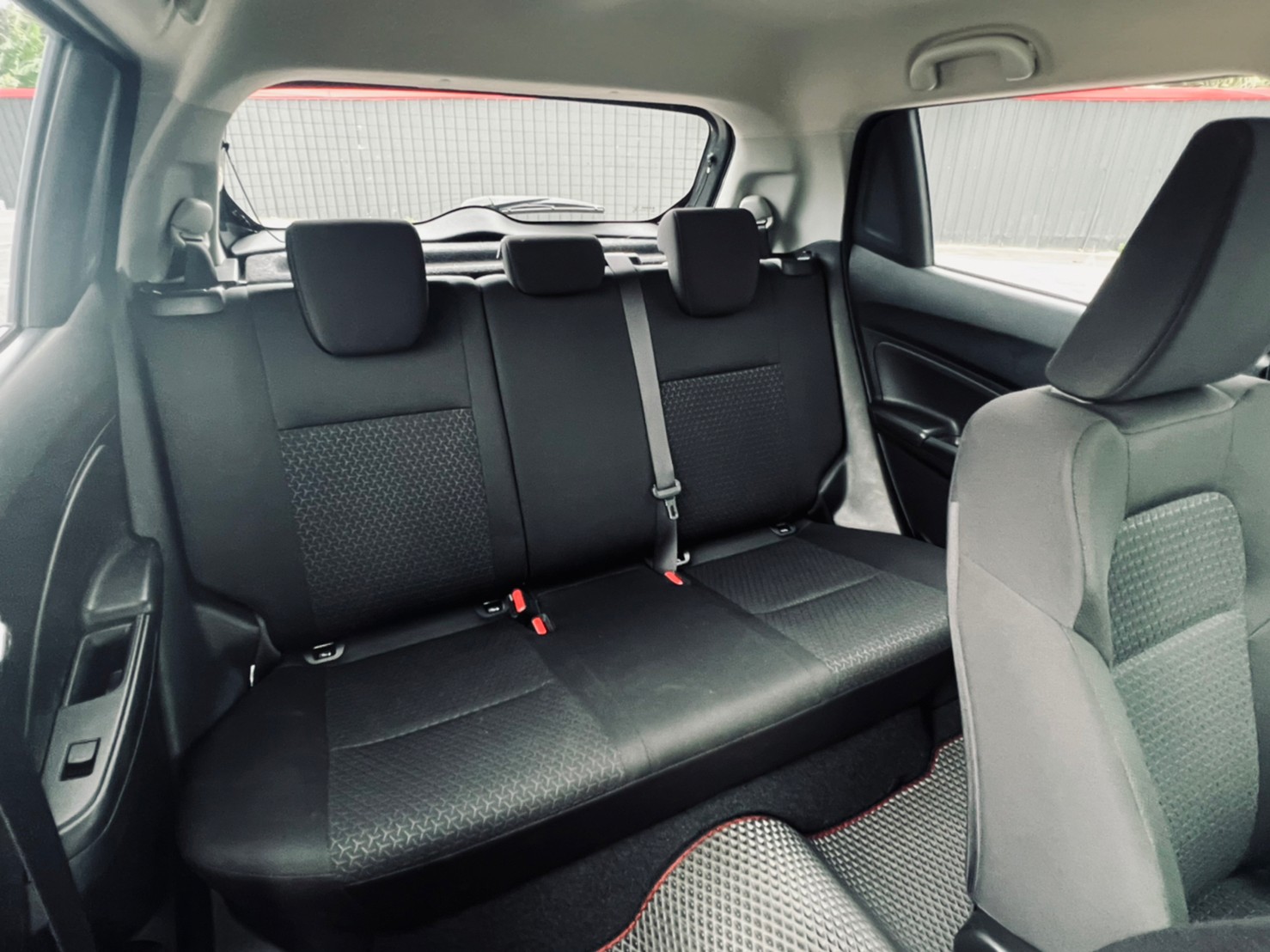 🔥 2018 末代絕版小車  Suzuki 鈴木 Swift 1.0 GLX 僅跑2萬 🔥 (180) 【阿龍中古車 0968-691-205】  第8張相片