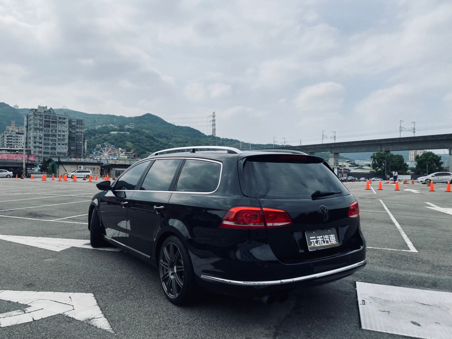 🔥 2012 福斯  VW Volkswagen Passat Variant 1.8 TSI 升級鋁圈 安卓機 🔥 (090) 【阿龍中古車 0968-691-205】  第2張相片
