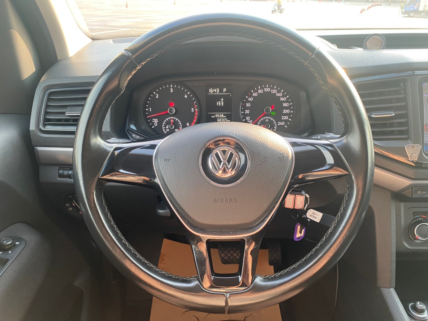 🔥 2019式 福斯 皮卡 VW Volkswagen Amarok V6 3.0 TDI  Comfortline 柴油四驅 皮卡 升級安卓機 🔥 (185) 【阿龍中古車 0968-691-205】  第6張相片