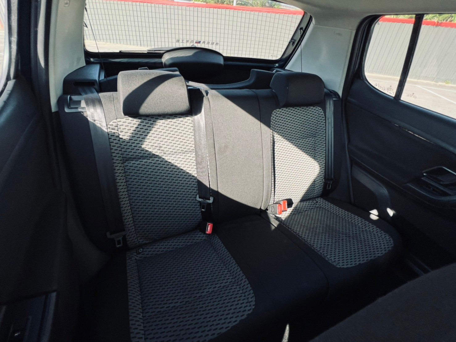 🔥 2013式 Skoda 斯柯達 Fabia 1.2 小排氣量 節能小掀背 🔥 (130) 【阿龍中古車 0968-691-205】  第2張相片
