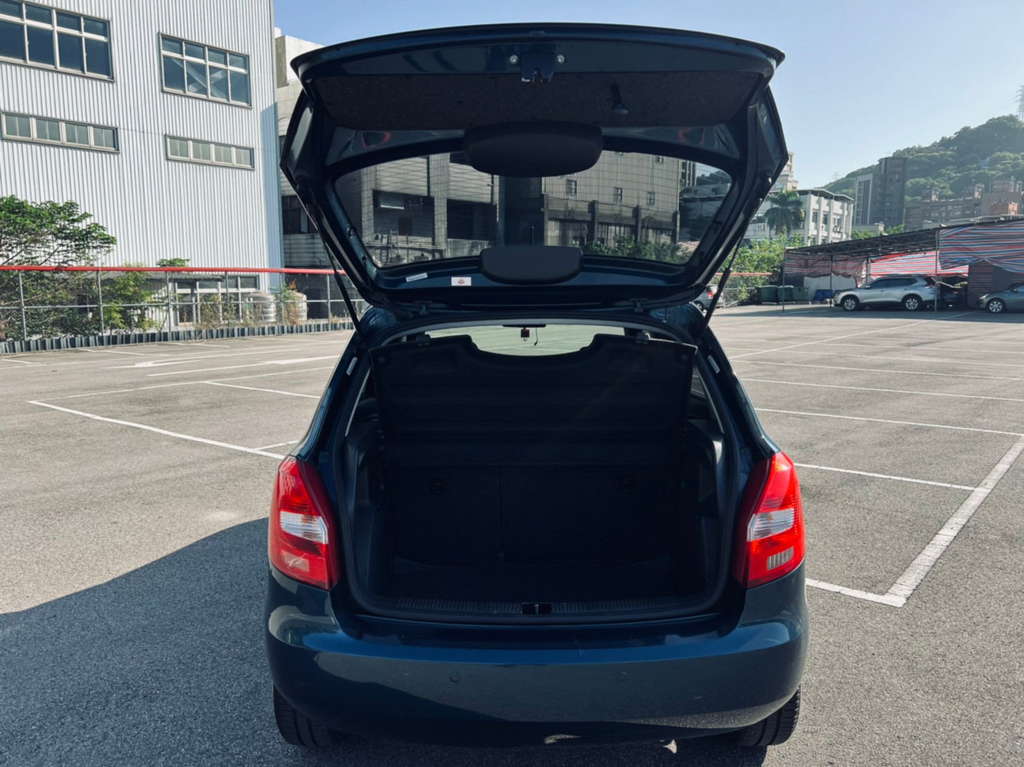 🔥 2013式 Skoda 斯柯達 Fabia 1.2 小排氣量 節能小掀背 🔥 (130) 【阿龍中古車 0968-691-205】  第9張相片