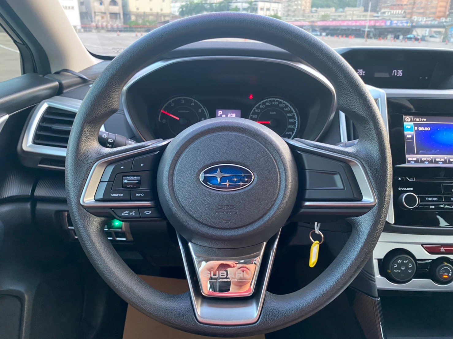 🔥 2017 速霸陸 硬皮鯊 Subaru Impreza 4D 1.6i C型頭燈 CarPlay 升級抬頭顯示器 高CP值 四驅房車 🔥 (197) 【阿龍中古車 0968-691-205】  第5張相片