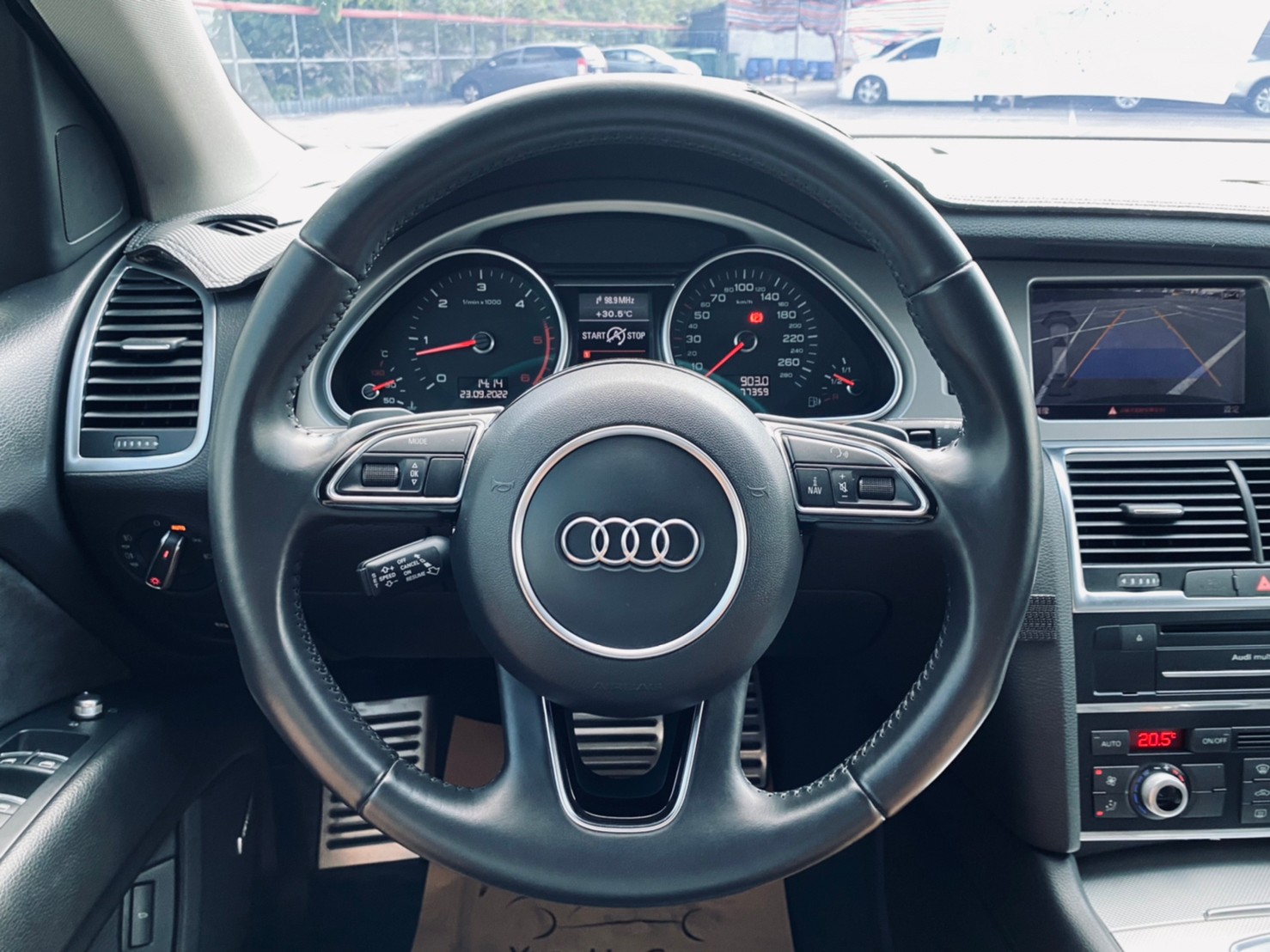 🔥 2014 AUDI 奧迪 Q7 35TDI quattro High 七人座 全景天窗 BOSE環繞音響 升級20吋鋁圈 🔥 (215) 【阿龍中古車 0968-691-205】  第7張相片