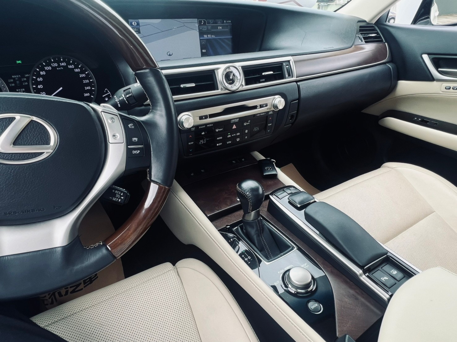 🔥 2012式 Lexus GS GS350 頂級版 米內 大滿配 HUD抬頭顯示器 雙電動冷熱椅 經典紡錘型水箱造型 實跑13萬 🔥 (079) 【阿龍中古車 0968-691-205】  第3張相片