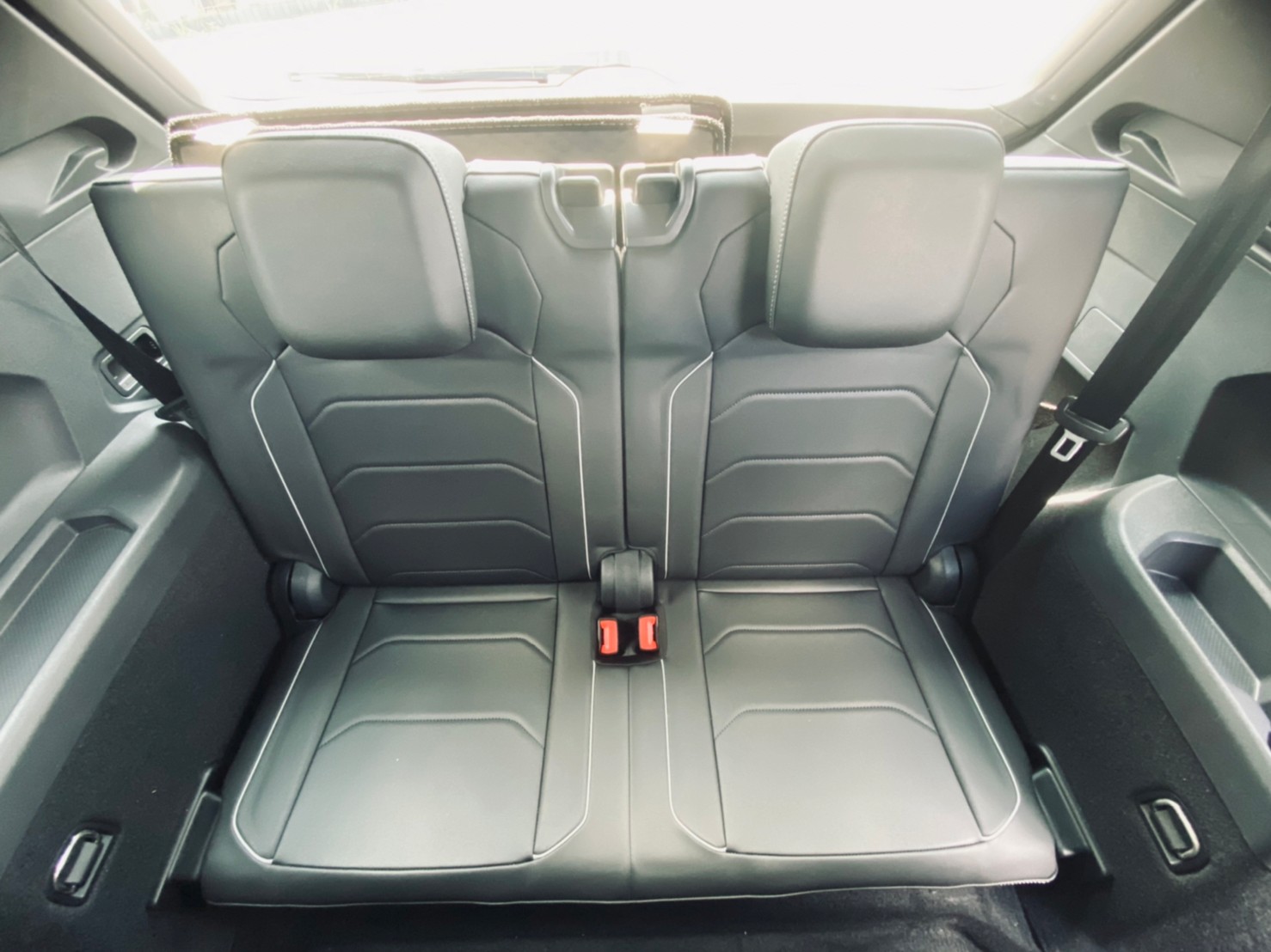 🔥 2019 VW 福斯 Tiguan Allspace 380TSI Performance R版 四驅 七人座 ACC跟車 🔥 (008) 【阿龍中古車 0968-691-205】  第3張相片