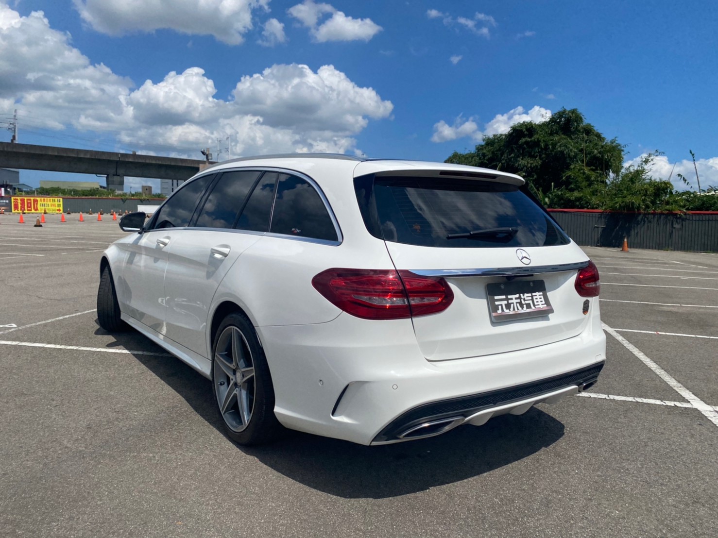 🔥 2015 S205 賓士 Benz Estate C250 AMG Line 五門 旅行車  升級大螢幕安卓機 🔥 (020) 【阿龍中古車 0968-691-205】  第3張相片