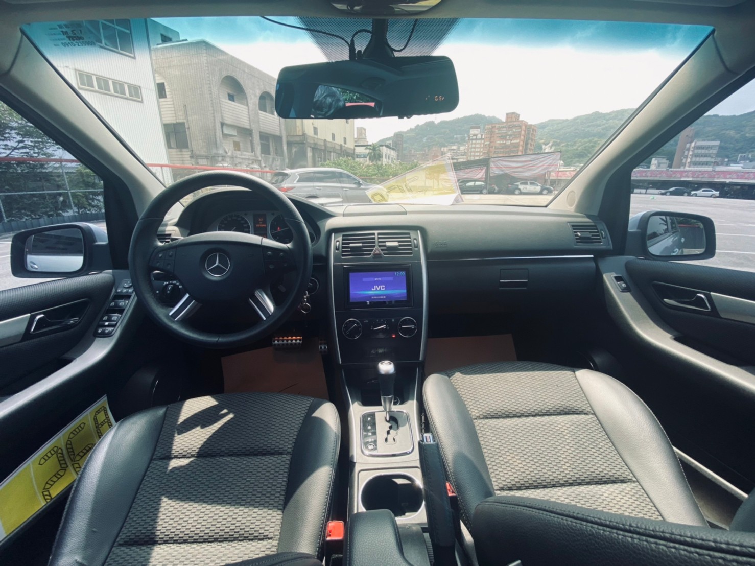 🔥 2011 W245 賓士 總代理 Benz B180 省油稅 掀背跨界休旅 🔥 (107) 【阿龍中古車 0968-691-205】  第3張相片