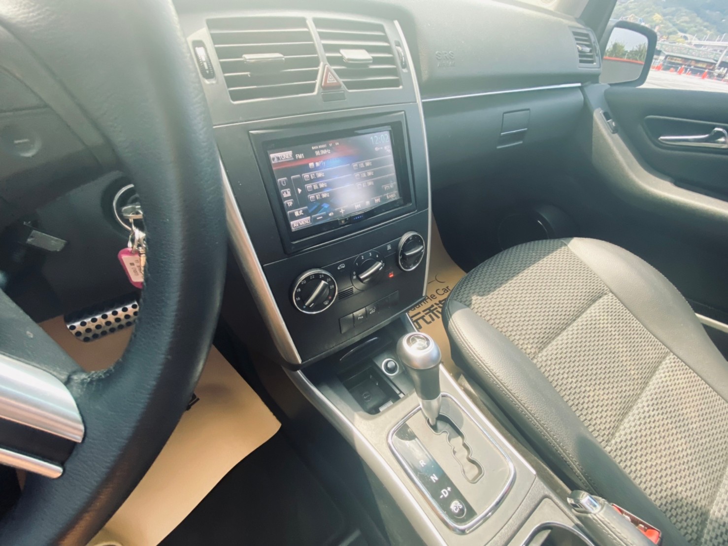 🔥 2011 W245 賓士 總代理 Benz B180 省油稅 掀背跨界休旅 🔥 (107) 【阿龍中古車 0968-691-205】  第6張相片