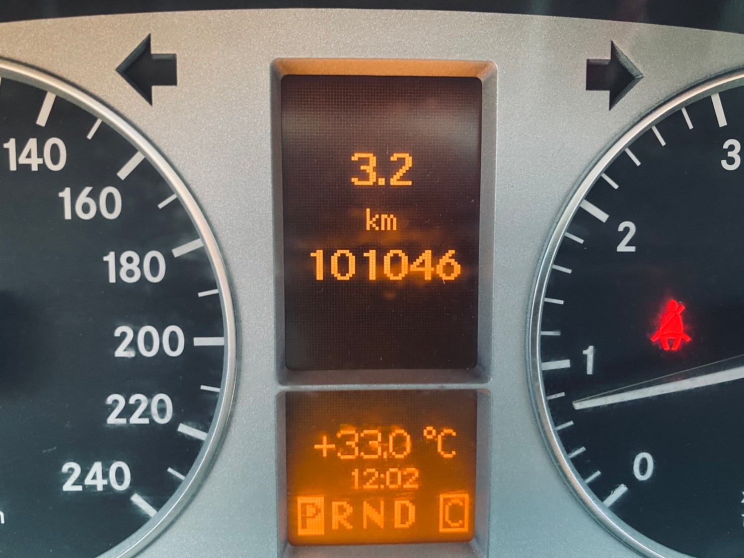 🔥 2011 W245 賓士 總代理 Benz B180 省油稅 掀背跨界休旅 🔥 (107) 【阿龍中古車 0968-691-205】  第8張相片