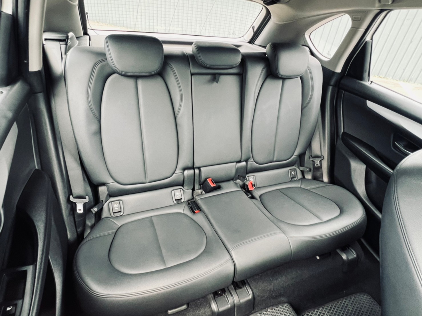 🔥 2015 F45 BMW 寶馬 總代理 218d Active Tourer 跨界休旅 僅跑8萬🔥【阿龍中古車 0968-691-205】  第8張相片