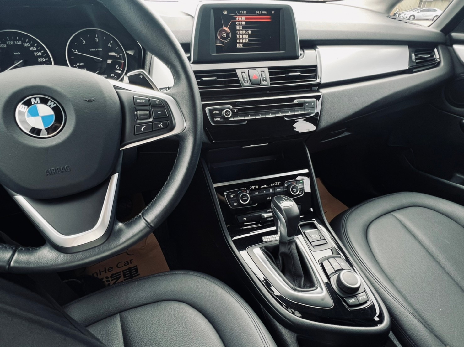 🔥 2015 F45 BMW 寶馬 總代理 218d Active Tourer 跨界休旅 僅跑8萬🔥【阿龍中古車 0968-691-205】  第9張相片
