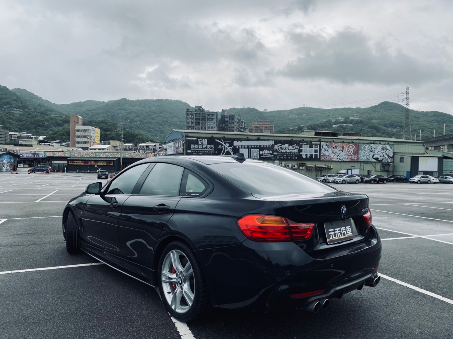 🔥 2016式 F36 寶馬 總代理 BMW Gran Coupe 420i M Sport GC/M版/碳纖維套件/四出尾管 🔥【阿龍中古車 0968-691-205】  第2張相片