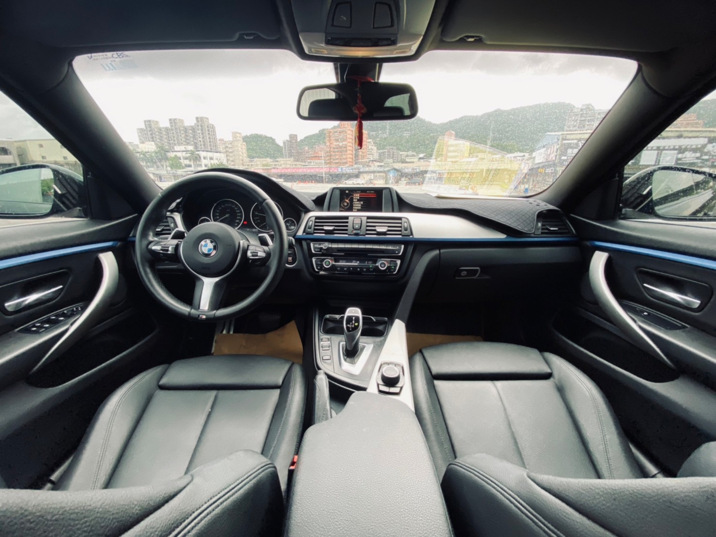 🔥 2016式 F36 寶馬 總代理 BMW Gran Coupe 420i M Sport GC/M版/碳纖維套件/四出尾管 🔥【阿龍中古車 0968-691-205】  第3張相片