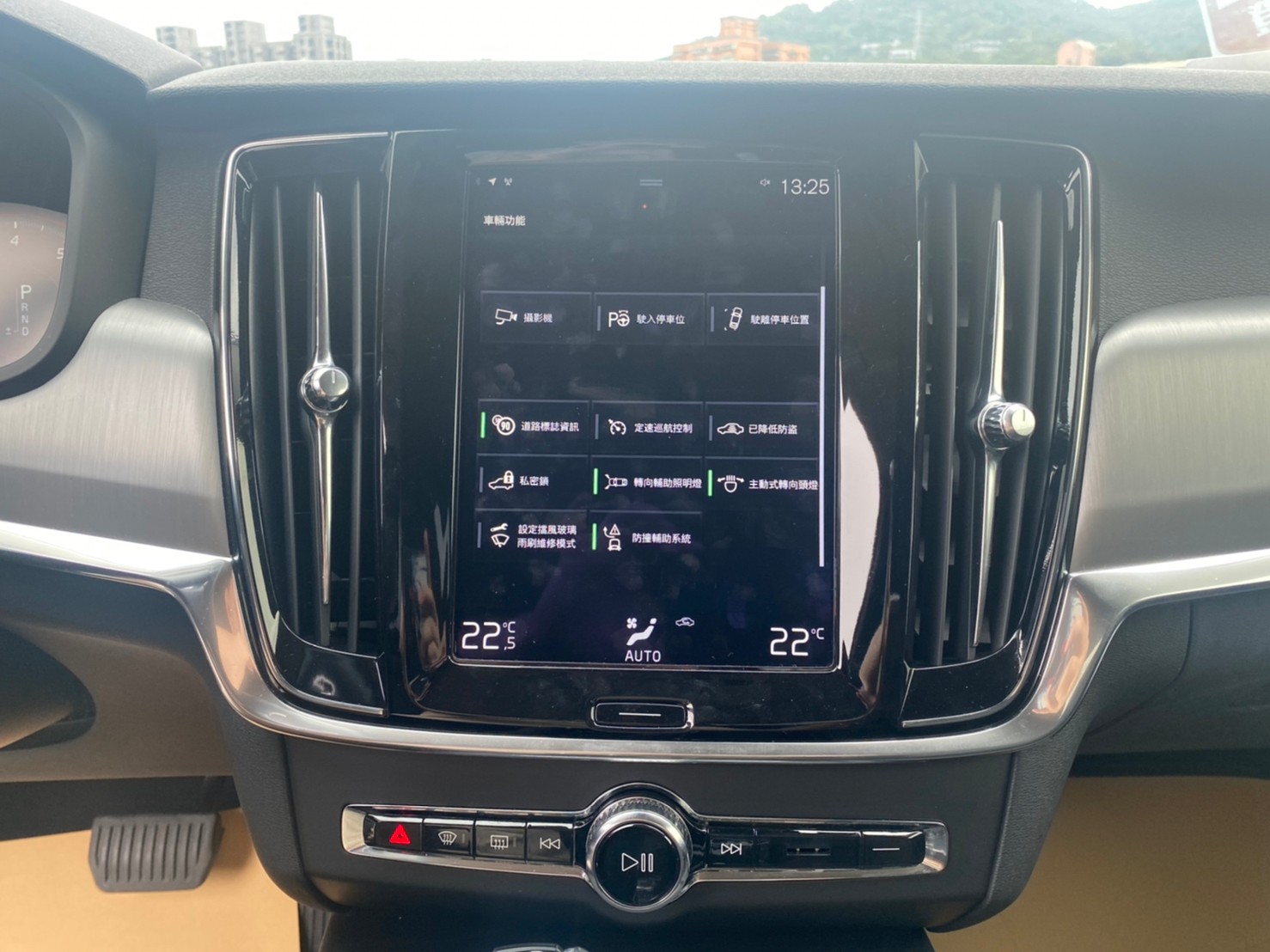 🔥 2017 Volvo S90 T5 Momentum 跟車/電尾門/實跑4萬 🔥177【阿龍中古車 0968-691-205】  第8張相片