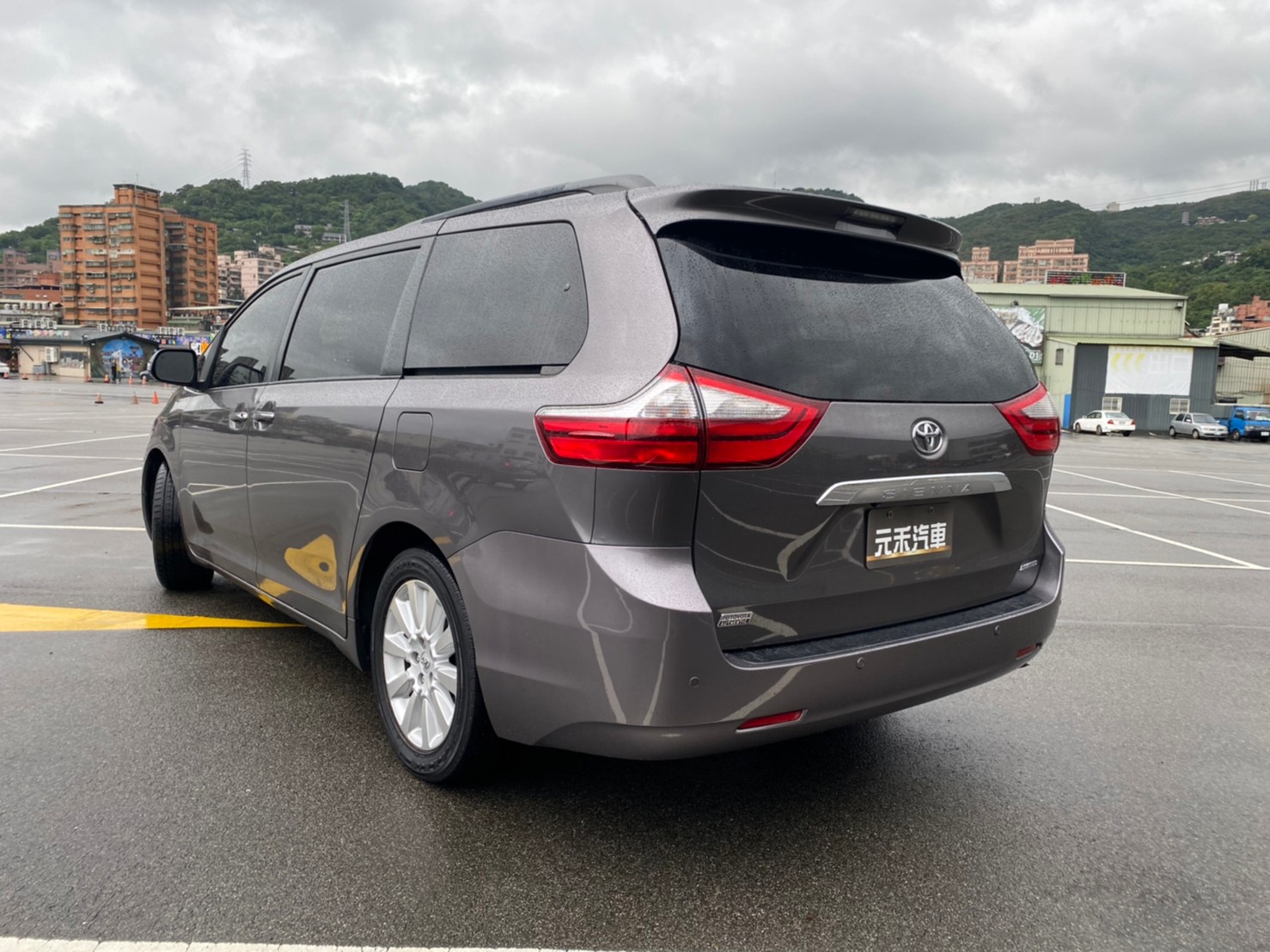🔥 2016 TOYOTA Sienna Limited 七座 ACC跟車/雙電滑門🔥216【阿龍中古車 0968-691-205】  第5張相片