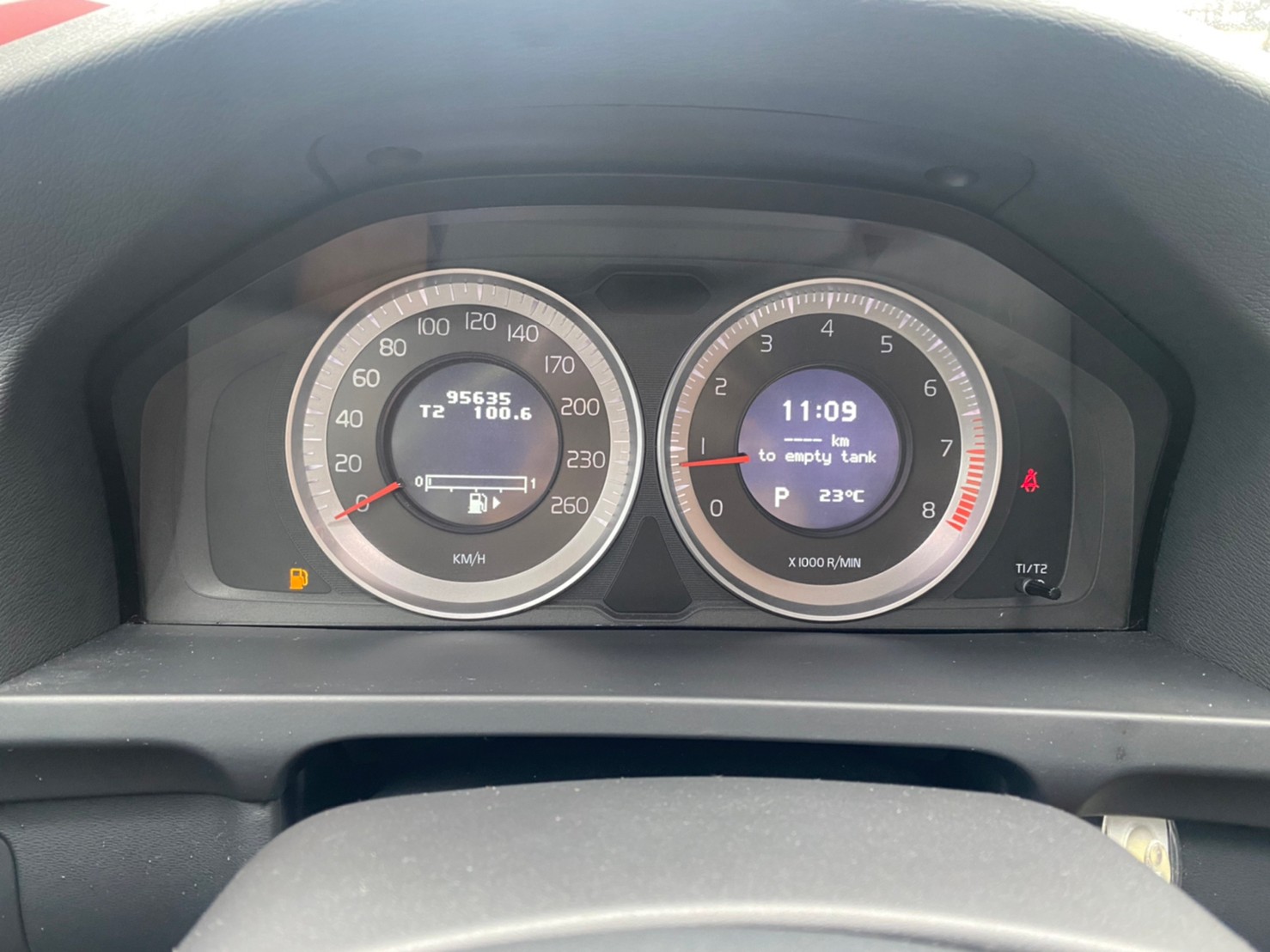 🔥 2012 Volvo S60 T4豪華版 僅跑九萬/輕鬆入手🔥136【阿龍中古車 0968-691-205】  第5張相片