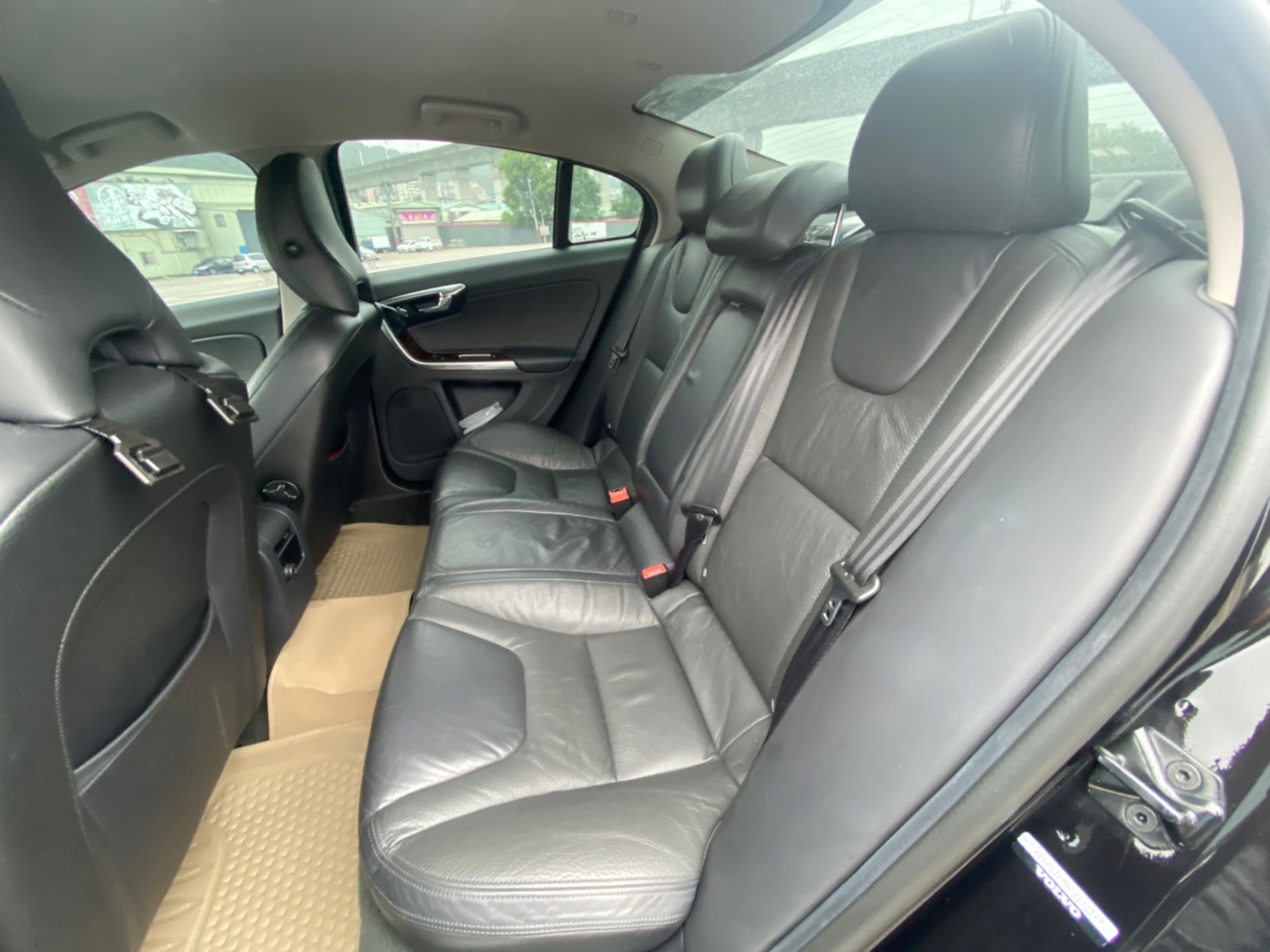 🔥 2012 Volvo S60 T4豪華版 僅跑九萬/輕鬆入手🔥136【阿龍中古車 0968-691-205】  第9張相片