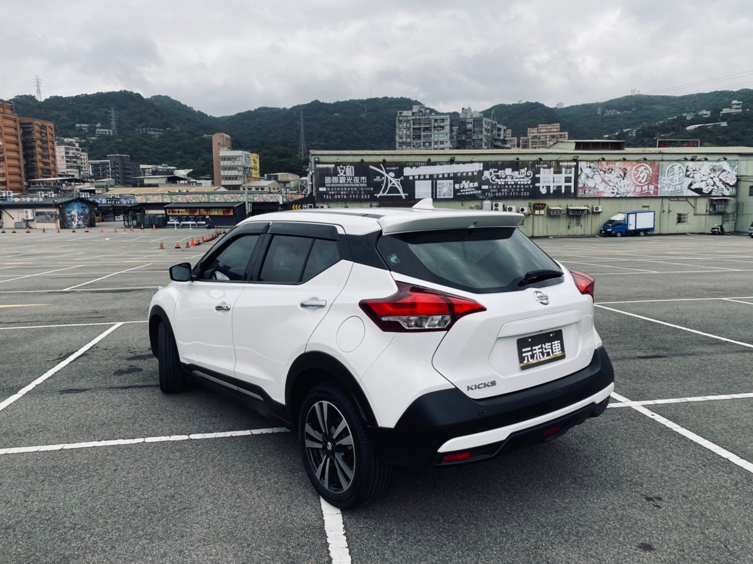 🔥 2019式 NISSAN Kicks CarPlay/無線充電座/抬頭顯示器🔥112【阿龍中古車 0968-691-205】  第2張相片