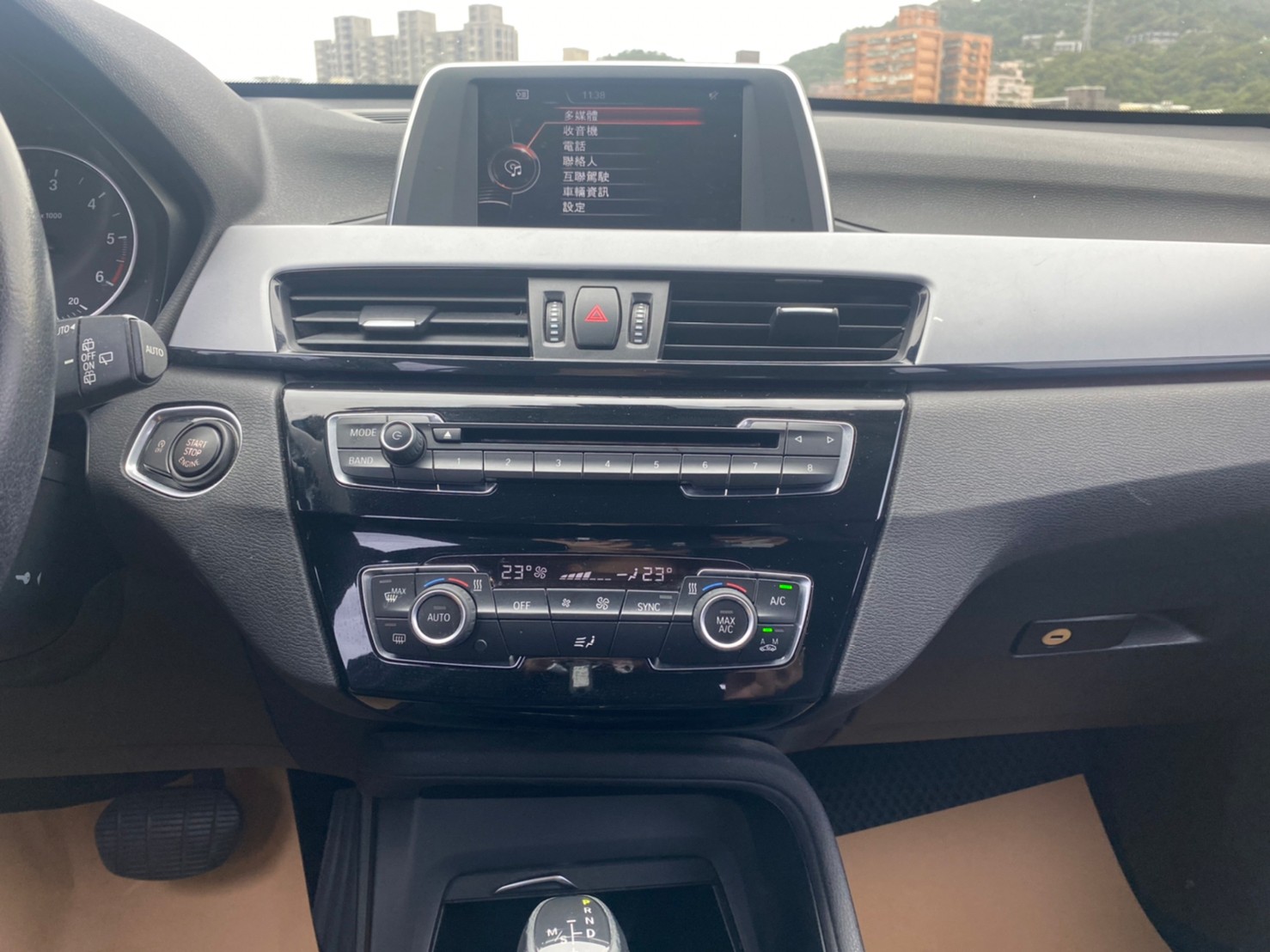 🔥 2016 F48 BMW 總代理 X1 sDrive18d 雙電動椅/電尾門🔥85【阿龍中古車 0968-691-205】  第9張相片