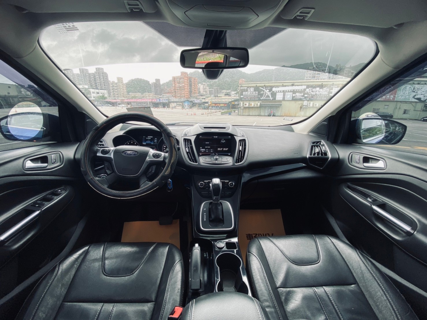 🔥2014 FORD Kuga 時尚經典型 /全景天窗/電尾門🔥161【阿龍中古車 0968-691-205】  第3張相片