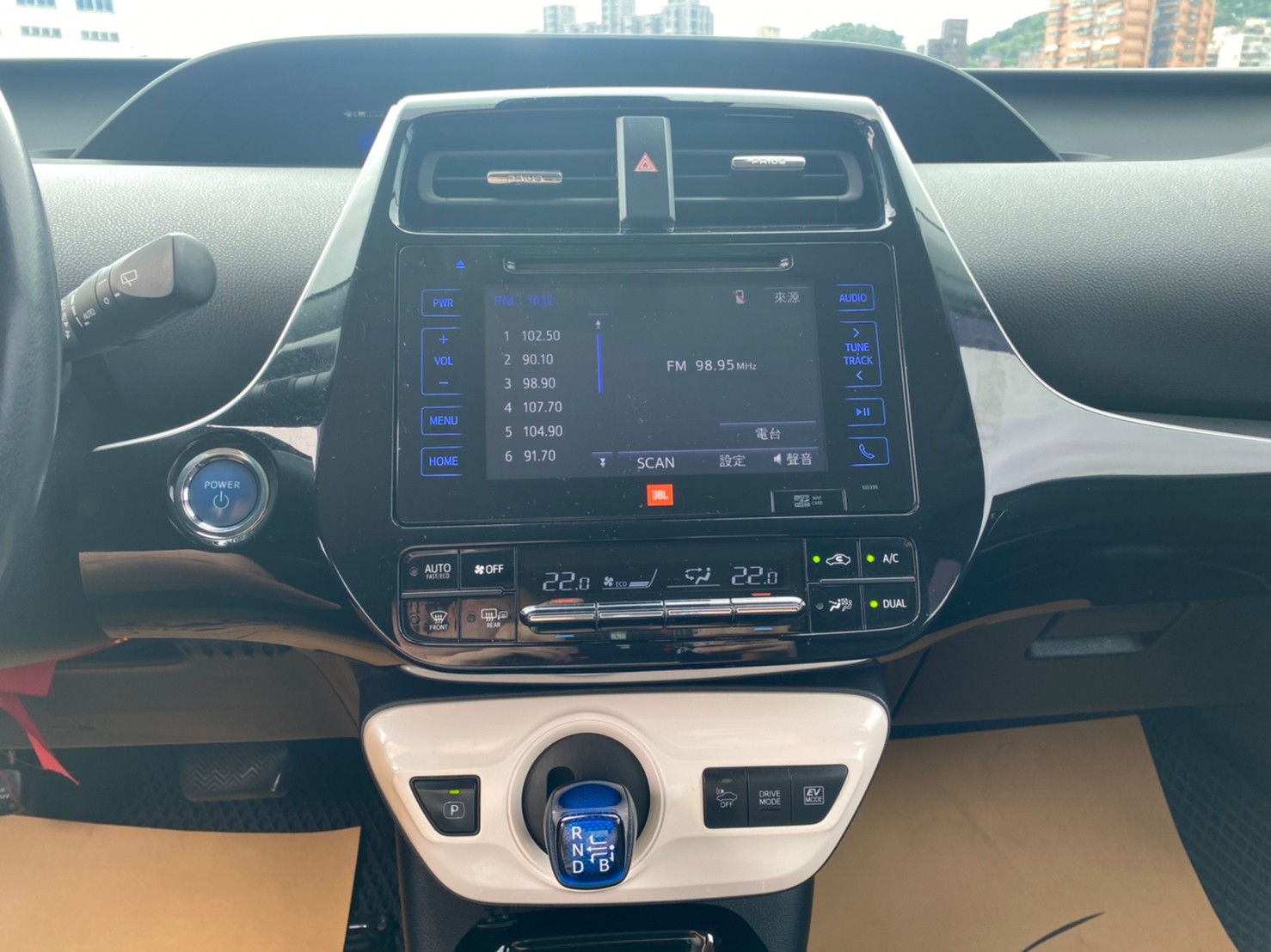 🔥 2018式 TOYOTA 普利斯 Prius Hybrid 油電 ACC跟車/抬頭顯示🔥46【阿龍中古車 0968-691-205】  第8張相片