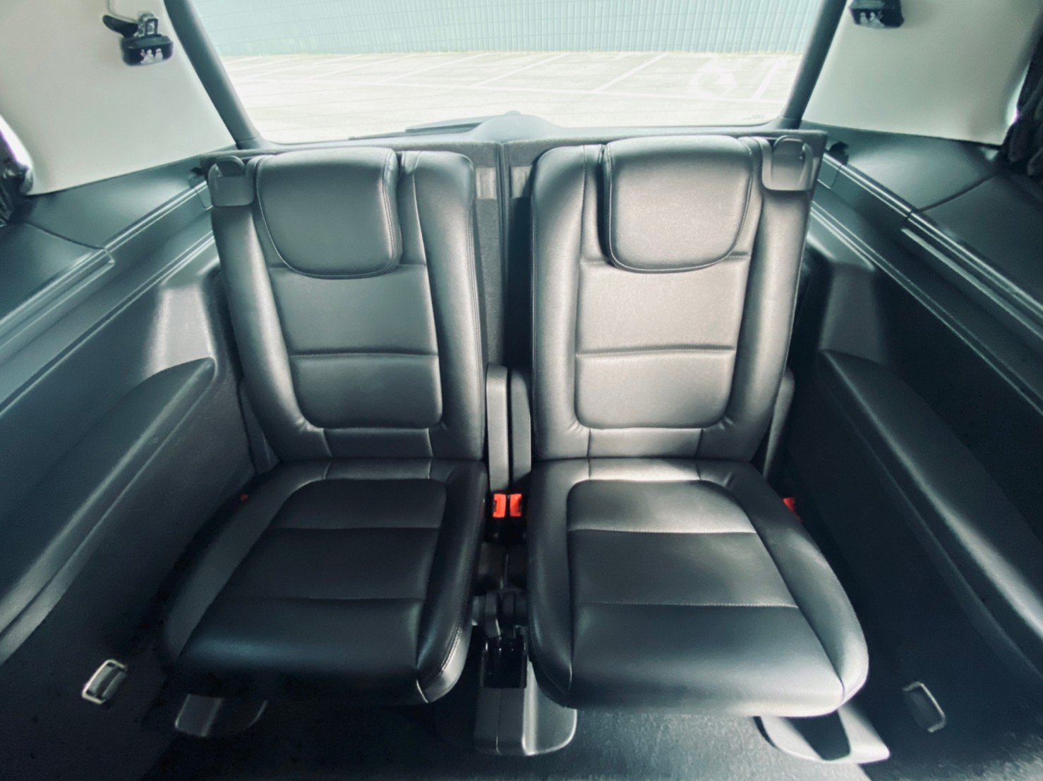 🔥 2015式 VW 雪狼 Sharan TDI BMT Comfortine 七人座 🔥120【阿龍中古車 0968-691-205】  第2張相片