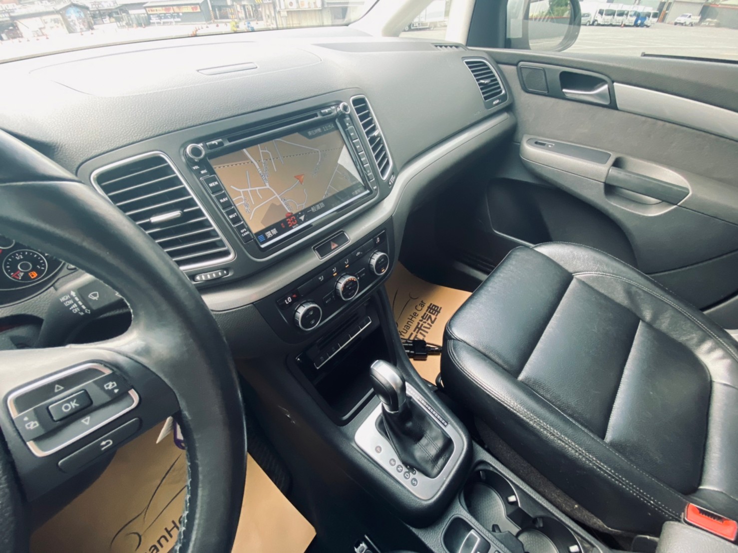 🔥 2015式 VW 雪狼 Sharan TDI BMT Comfortine 七人座 🔥120【阿龍中古車 0968-691-205】  第6張相片