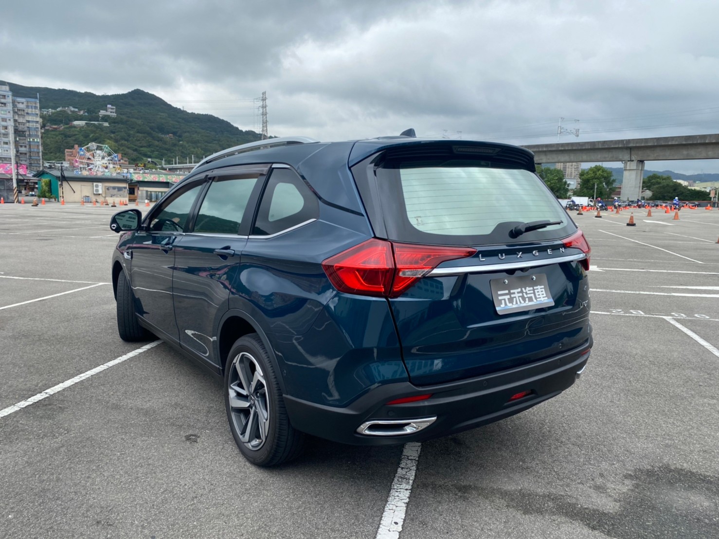 🔥2020 LUXGEN 納智捷 URX 環景跟車旗艦款/選配七座/新車保固🔥147【阿龍中古車 0968-691-205】  第2張相片