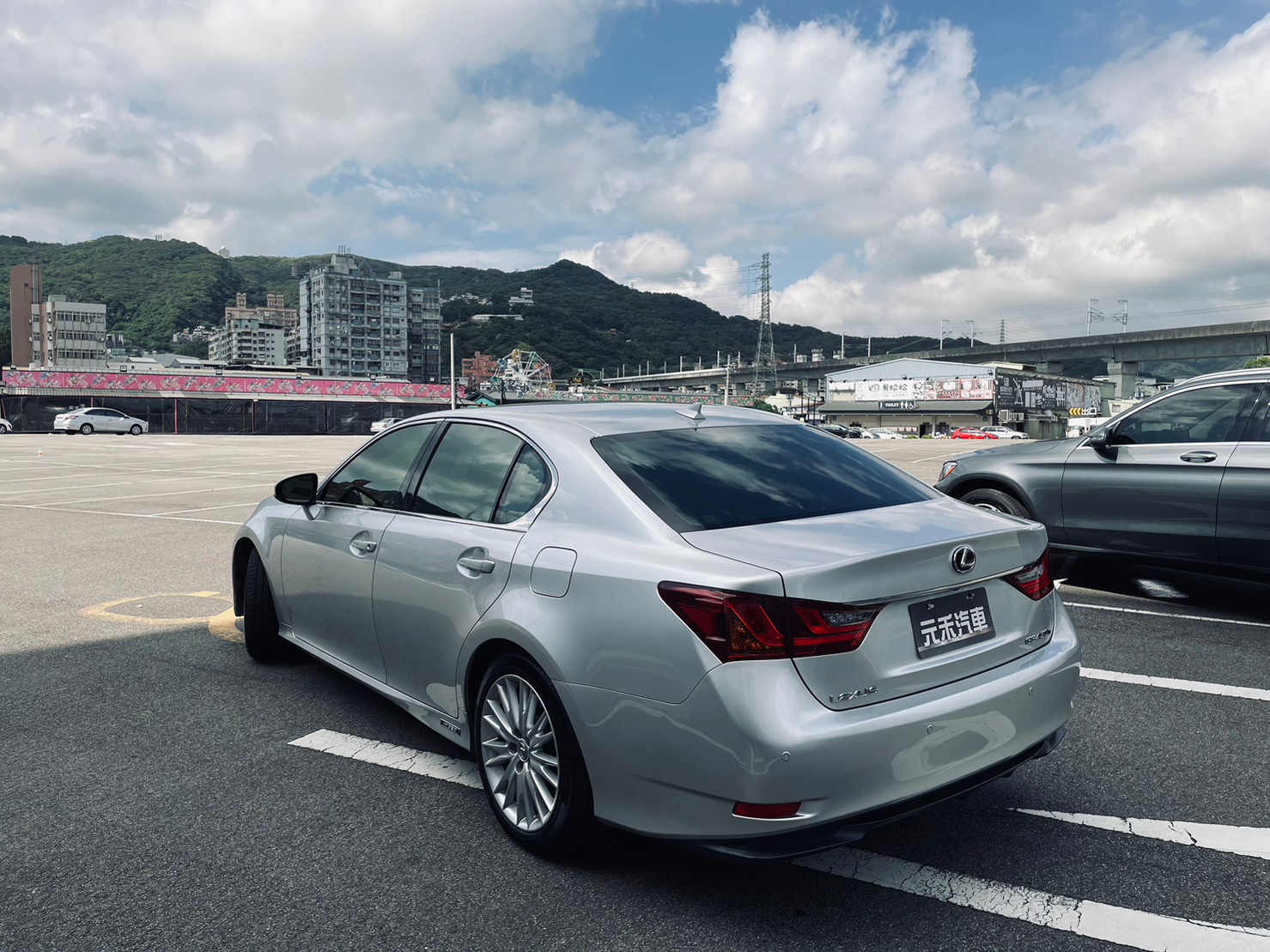 🔥2013式 GS450h 頂級版油電 V6/雙前冷熱椅🔥  第3張相片