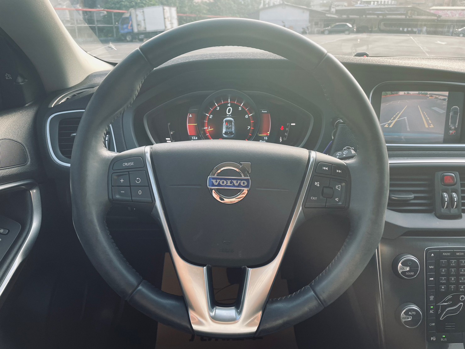 🔥2013 Volvo V40 T4豪華版 僅跑四萬公里!!🔥  第7張相片