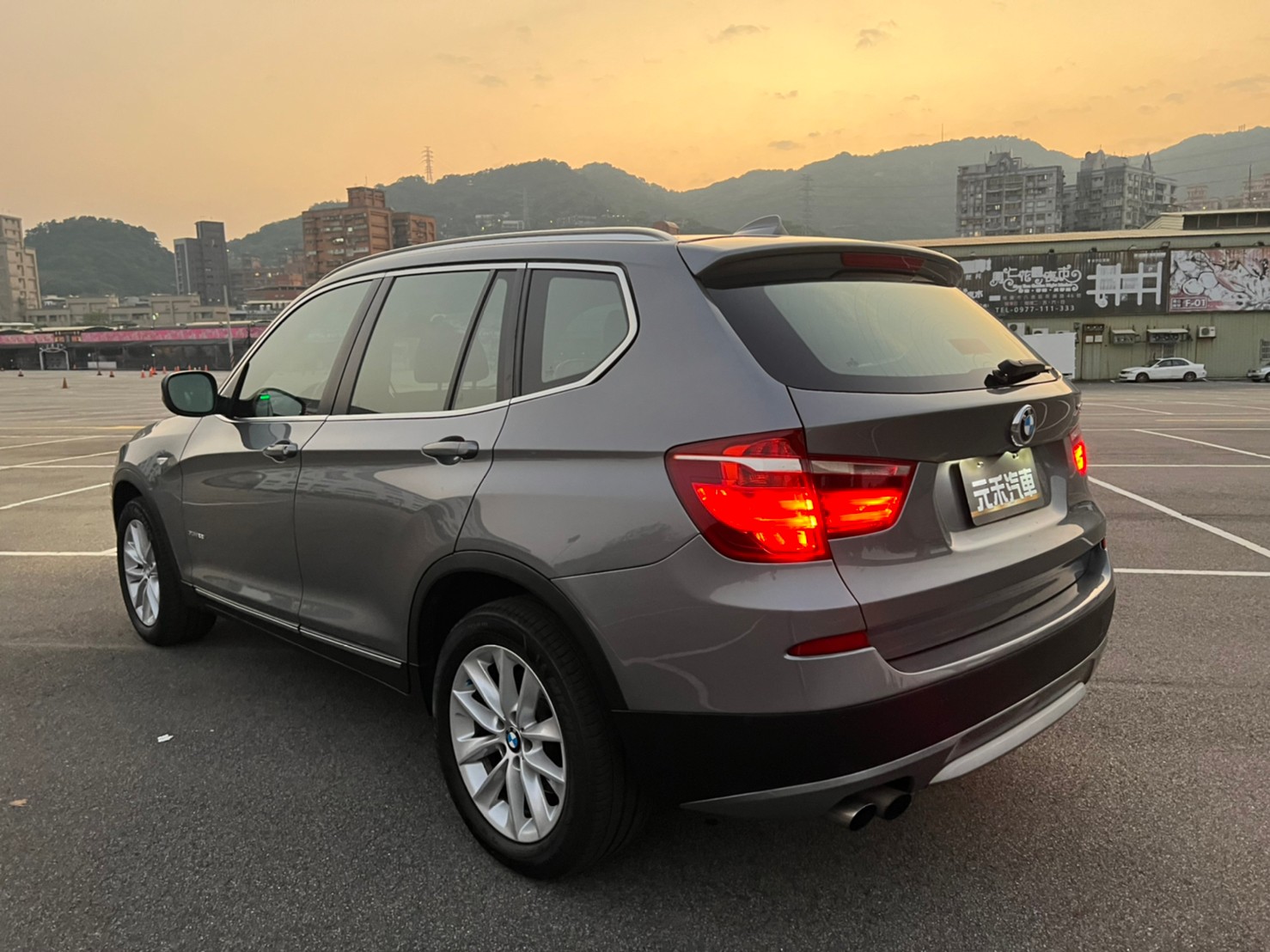 🔥2012 X3 xDrive28i 導航/全景天窗/超低價🔥  第9張相片