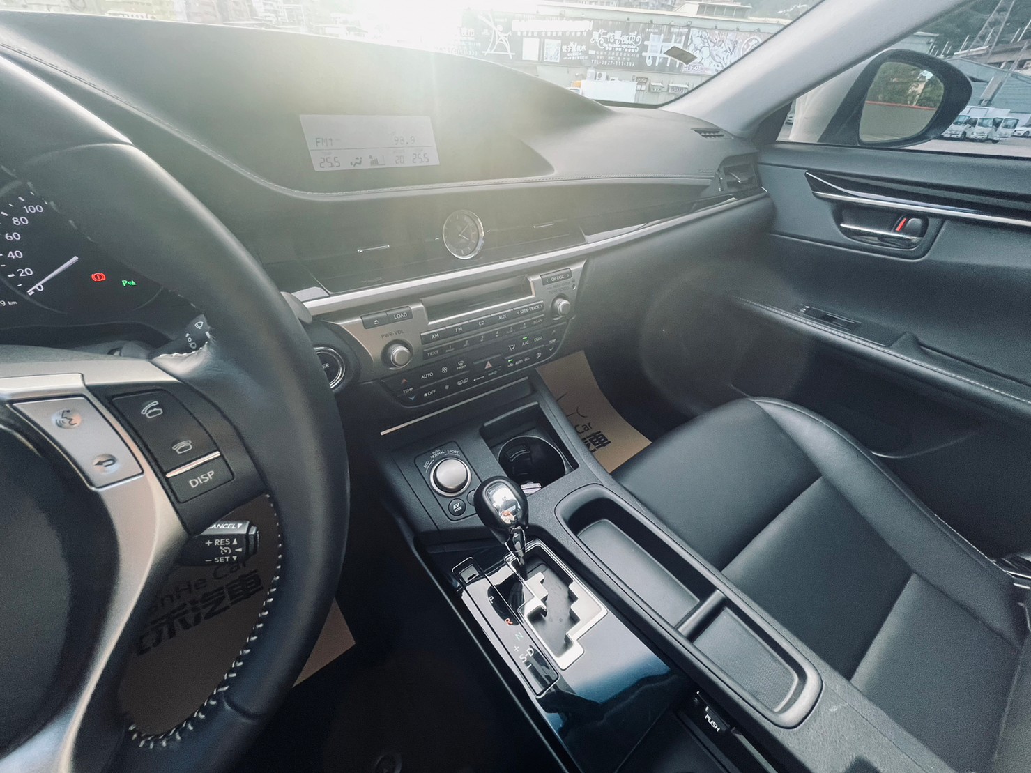 🔥2013 Lexus ES300h 豪華版油電 寧靜舒適🔥  第4張相片